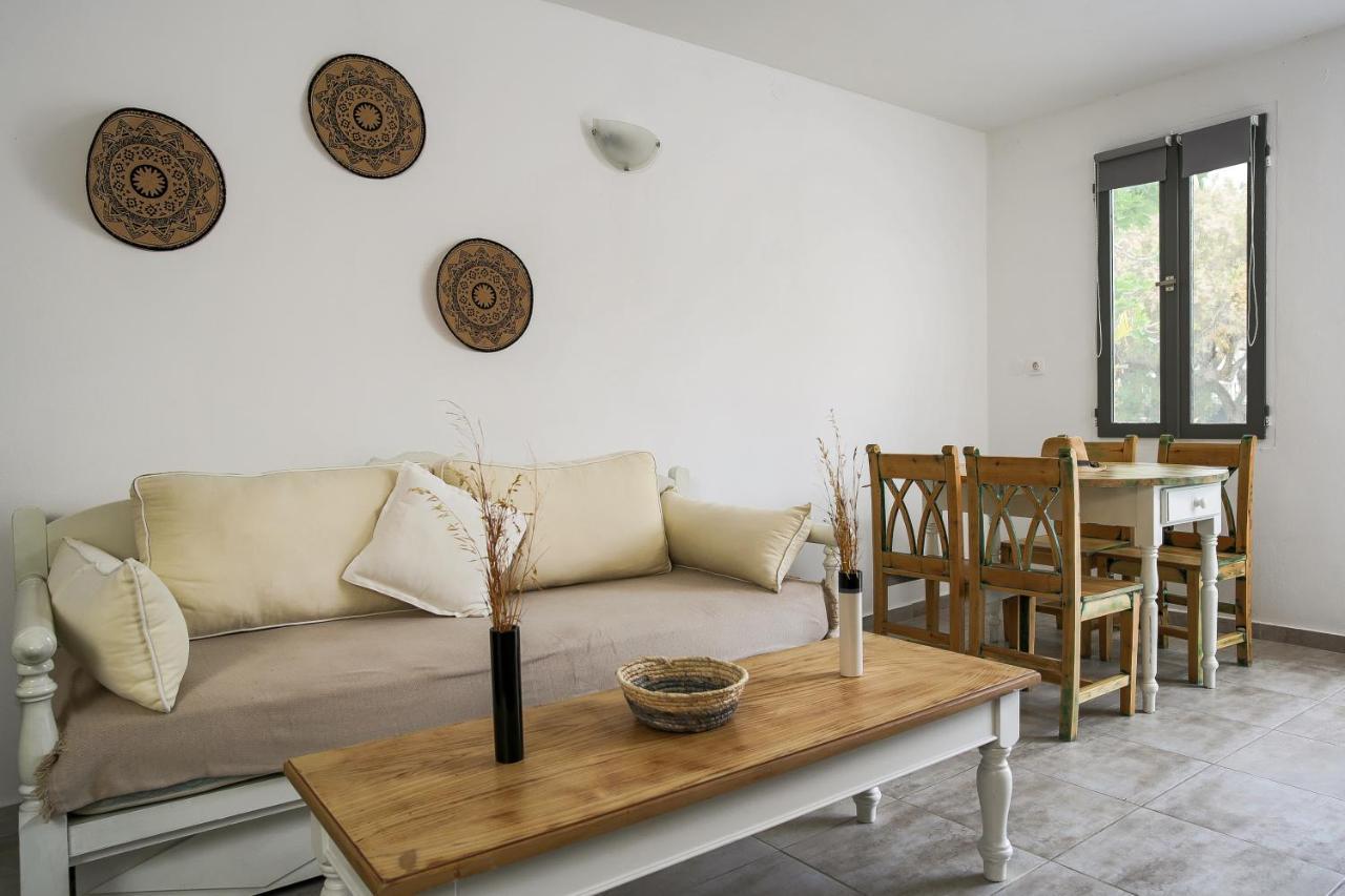 Exi Sea Side Suites Perissa  Zewnętrze zdjęcie