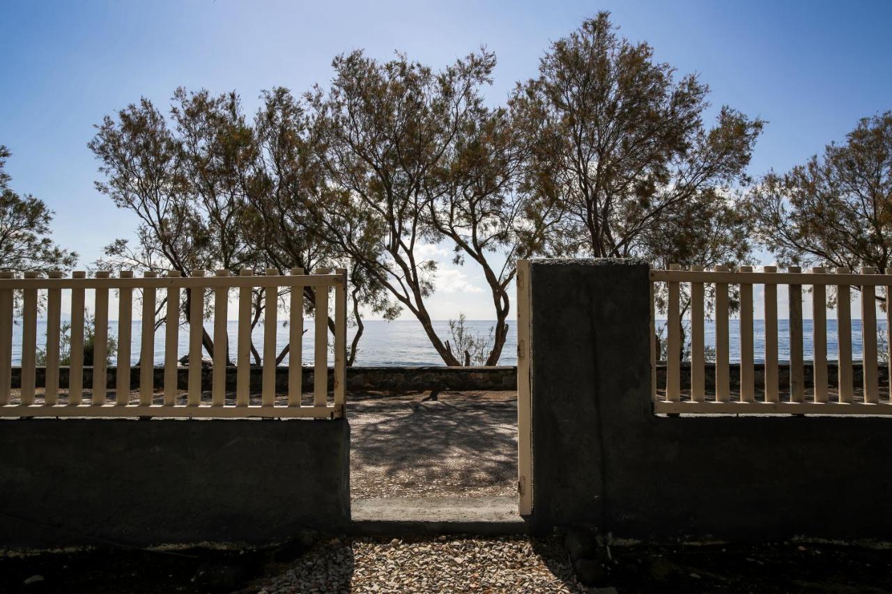 Exi Sea Side Suites Perissa  Zewnętrze zdjęcie